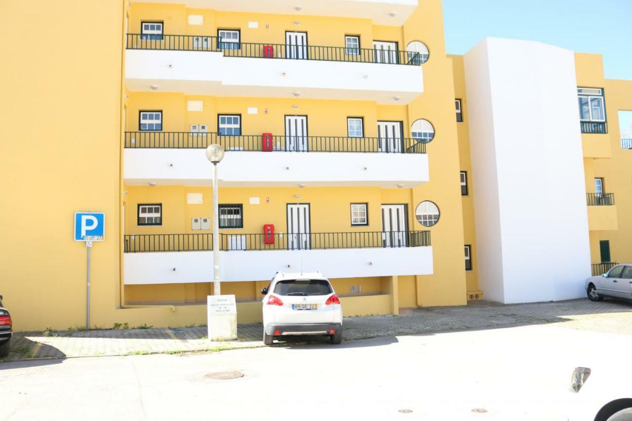 Apartamento Maria Alvor Luaran gambar